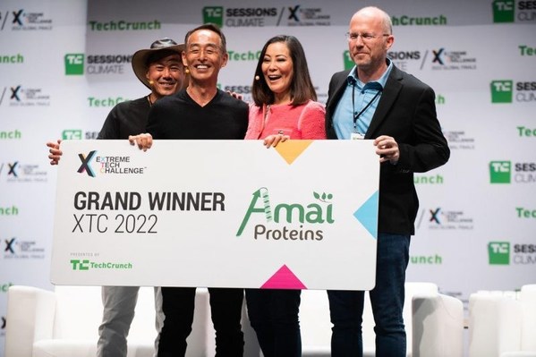 Dr. Ilan Samish (right), founder and CEO at Amai Proteins, Grand Winner of the Extreme Tech Challenge XTC 2022 competition. Dr. Ilan Samish (right), founder and CEO at Amai Proteins, Grand Winner of the Extreme Tech Challenge XTC 2022 competition.